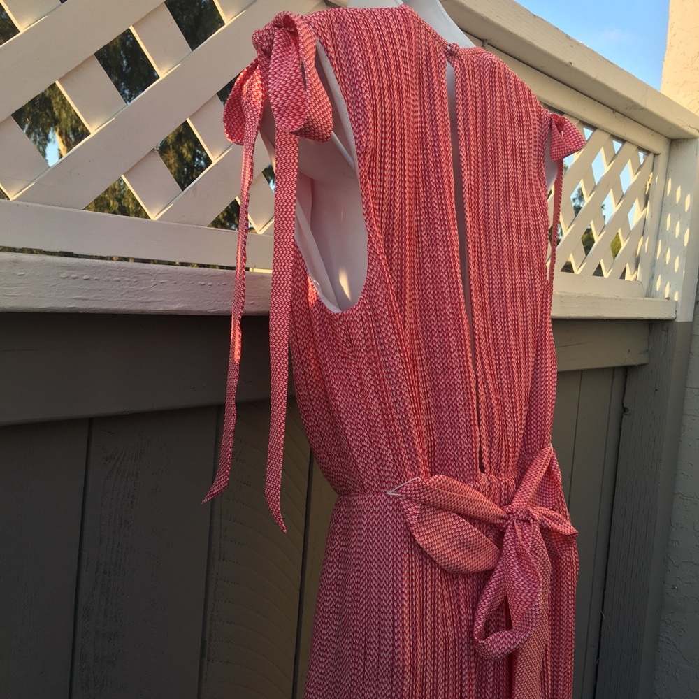CMEO collective Unstoppable Jumpsuit New sz Small - Picture 4 of 7